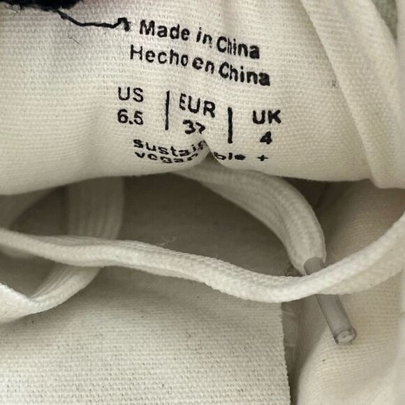 CALL IT SPRING Viollett Platform Sneaker in White Floral Size 6.5 NEW - Picture 13 of 15